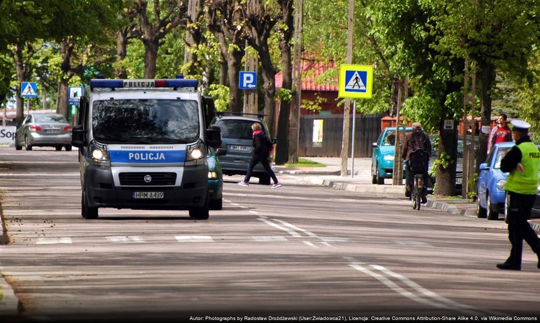 Policja ostrzega kierowców przed mgłami – ważne zasady bezpieczeństwa